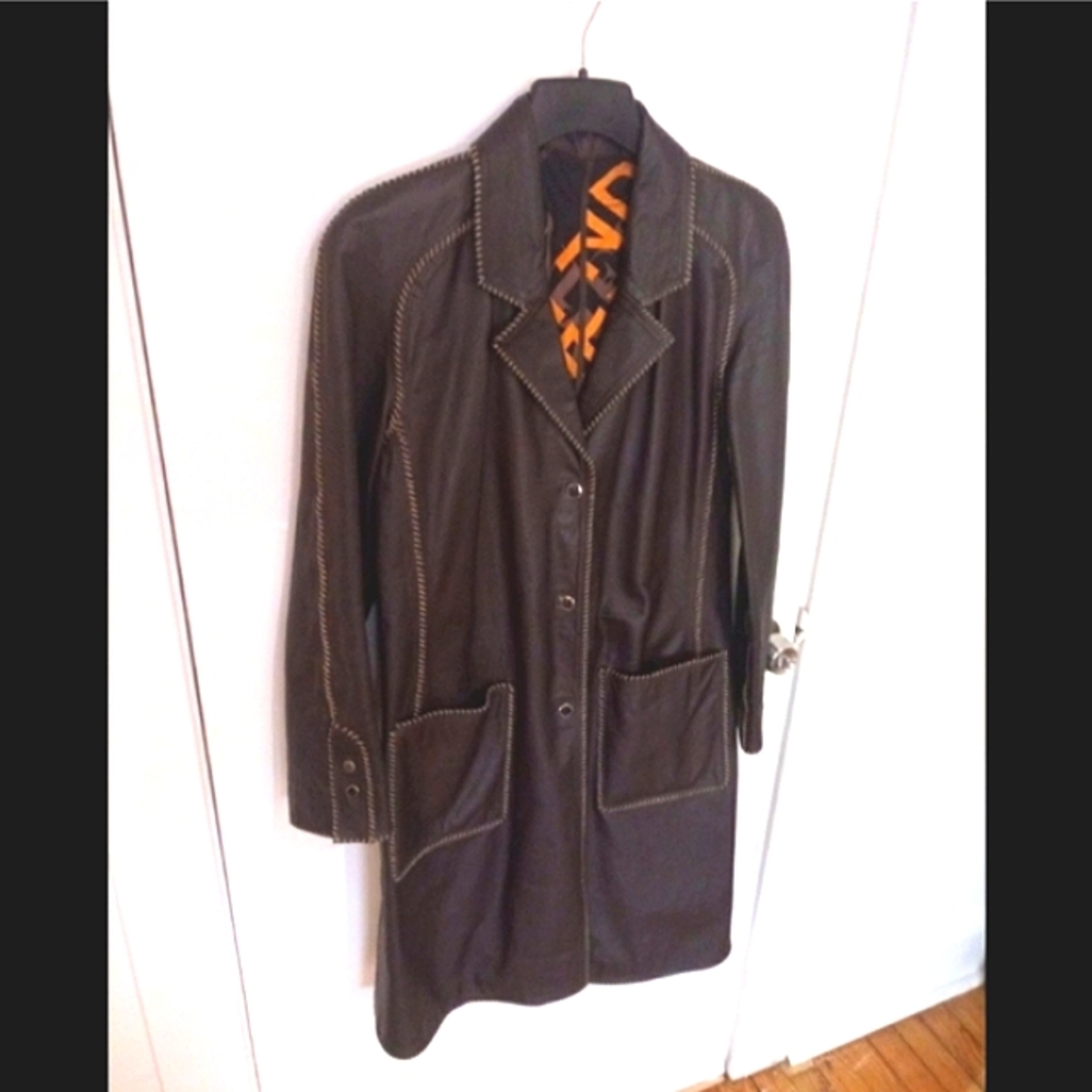 Rare Fendi coat - Picture 4 of 15